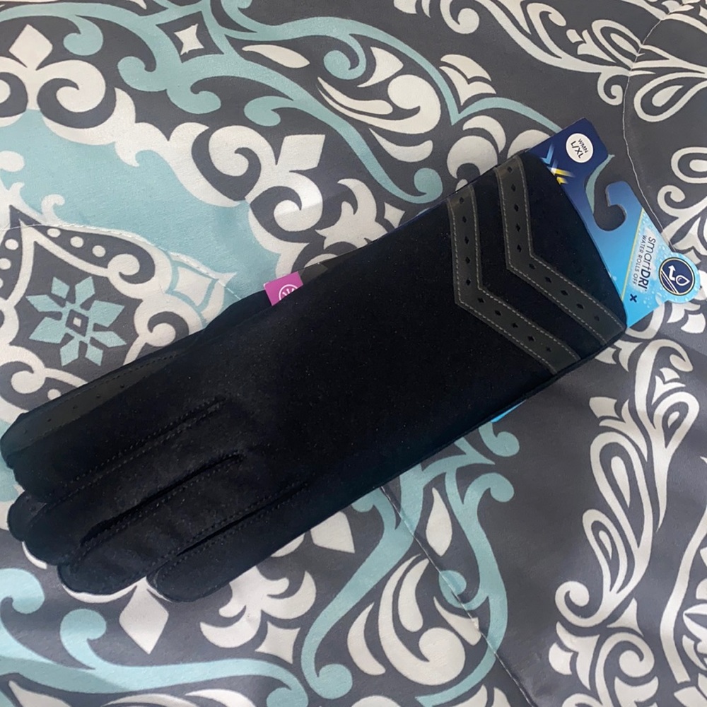 Isotoner Winter gloves!